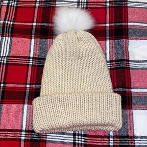 Hand made knitted brim hat